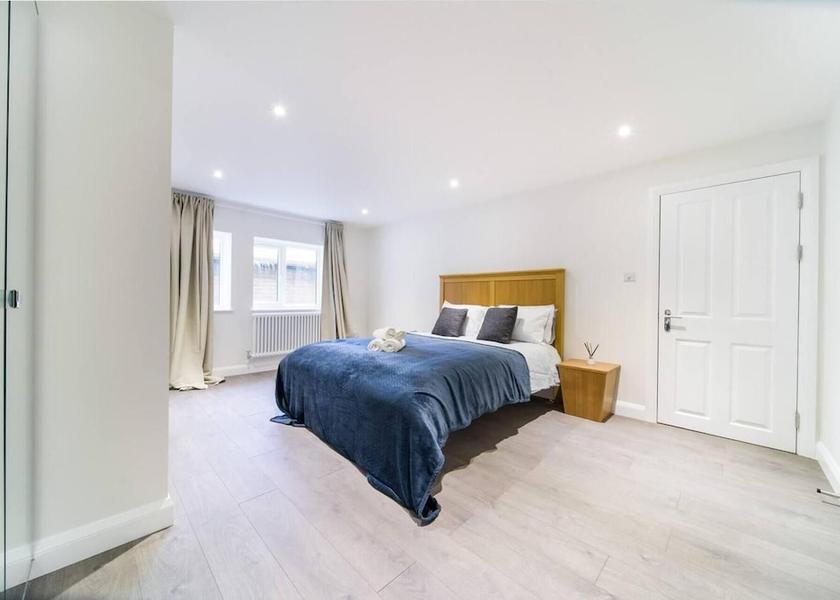 England Barnet Room