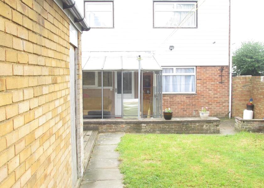 England Dunstable Garden