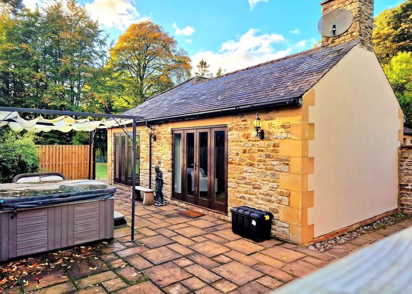 England Alston Terrace