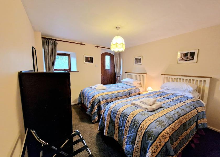 England Alston Room