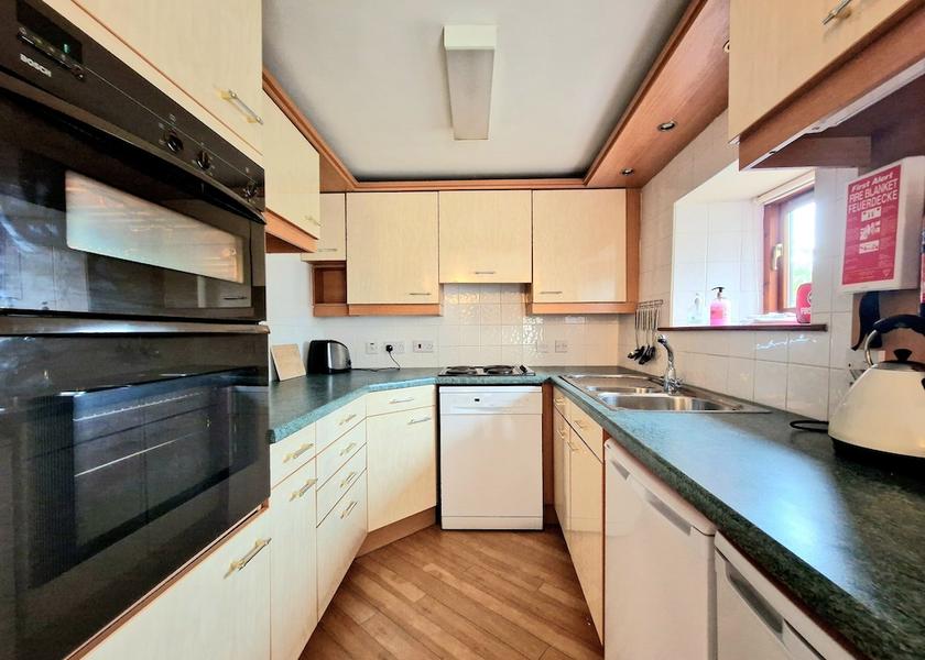 England Alston Kitchen