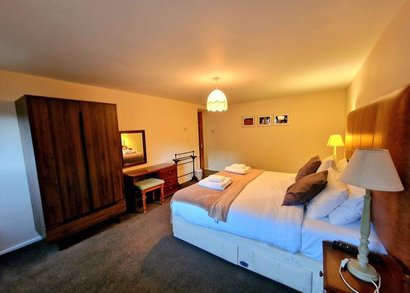England Alston Room