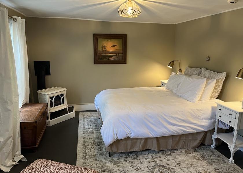 New Hampshire Strafford Room