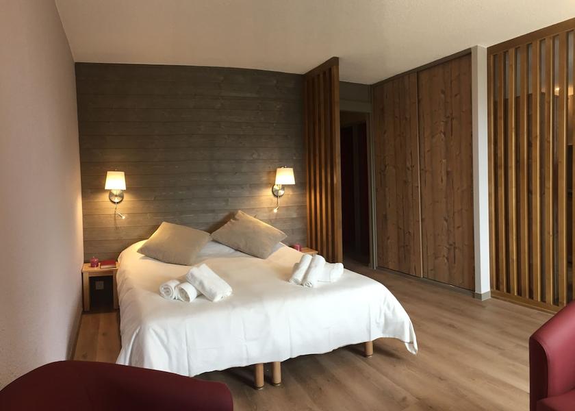 Occitanie Ax-les-Thermes Room