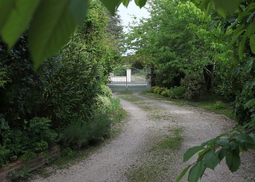 Nouvelle-Aquitaine Biscarrosse Entrance