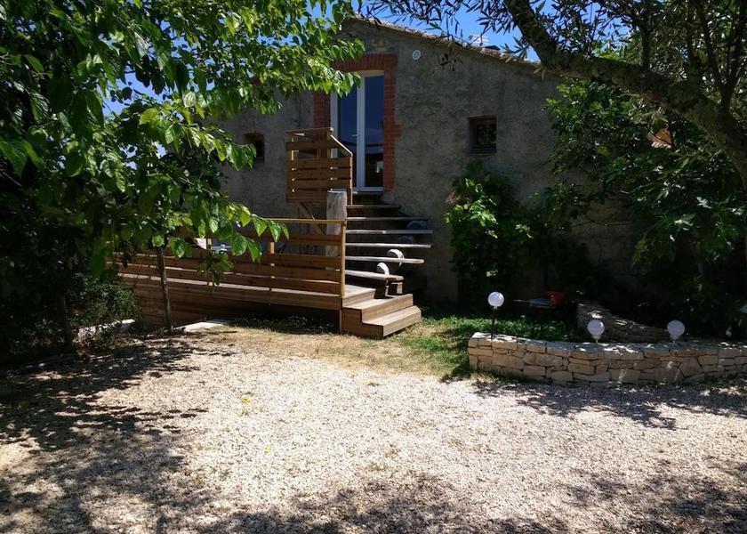 Auvergne-Rhone-Alpes Grospierres Exterior Detail