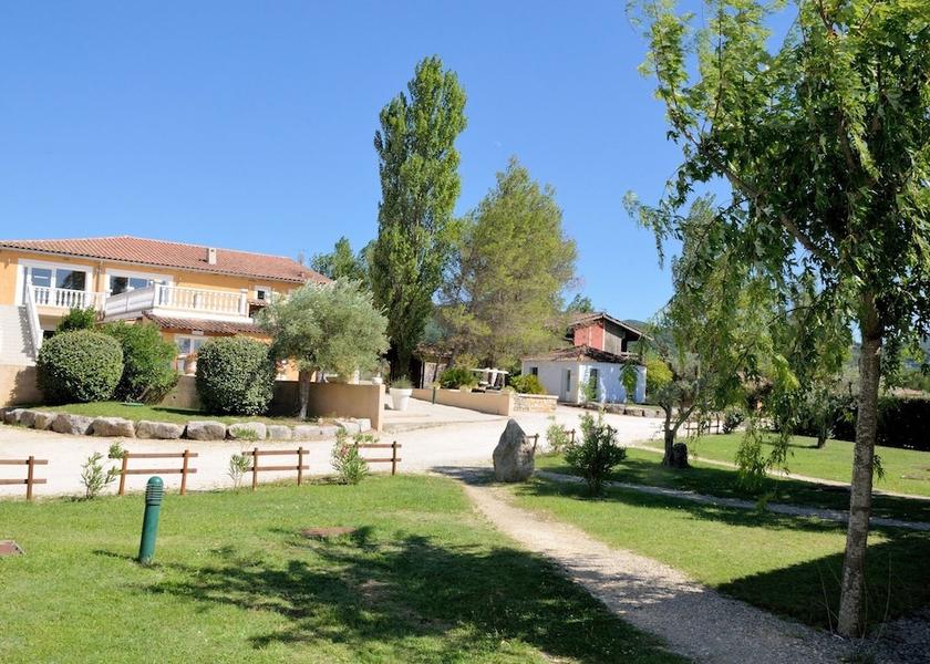 Auvergne-Rhone-Alpes Grospierres Facade