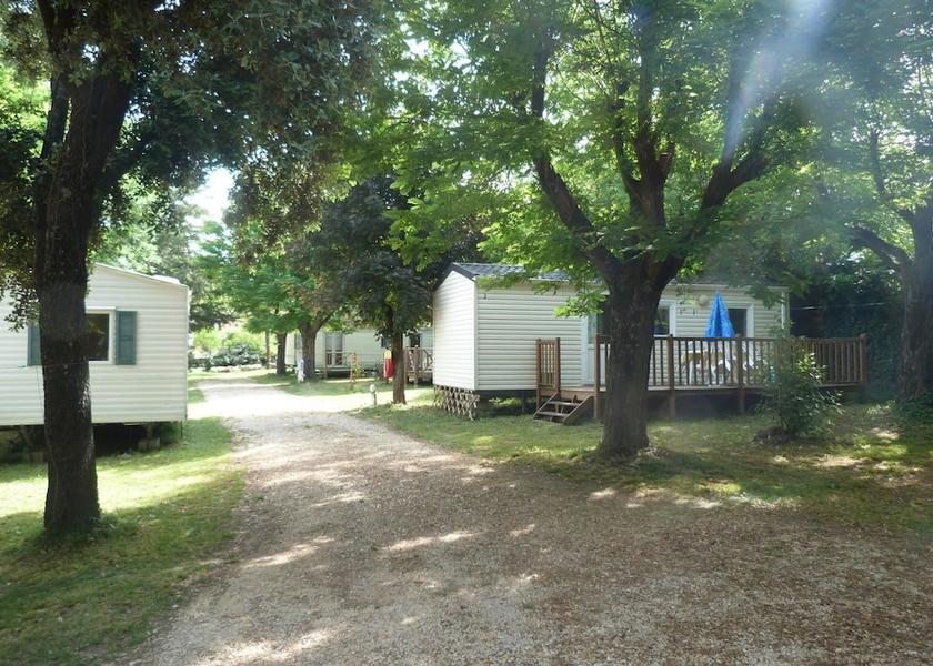 Auvergne-Rhone-Alpes Grospierres Exterior Detail