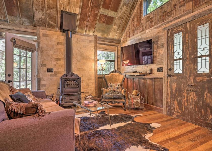 Texas Wimberley Interior Entrance