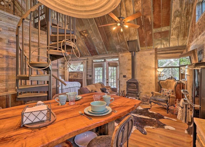 Texas Wimberley Interior Entrance