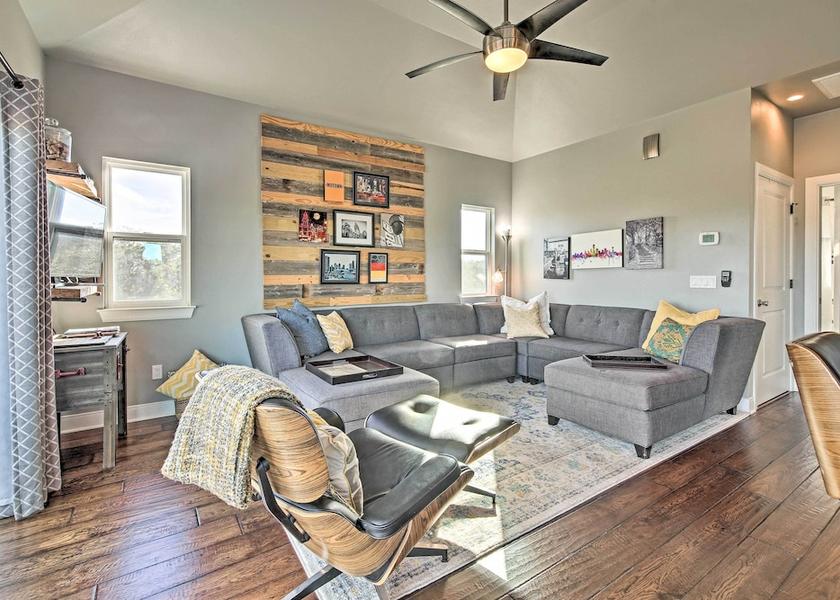 Texas Wimberley Interior Entrance