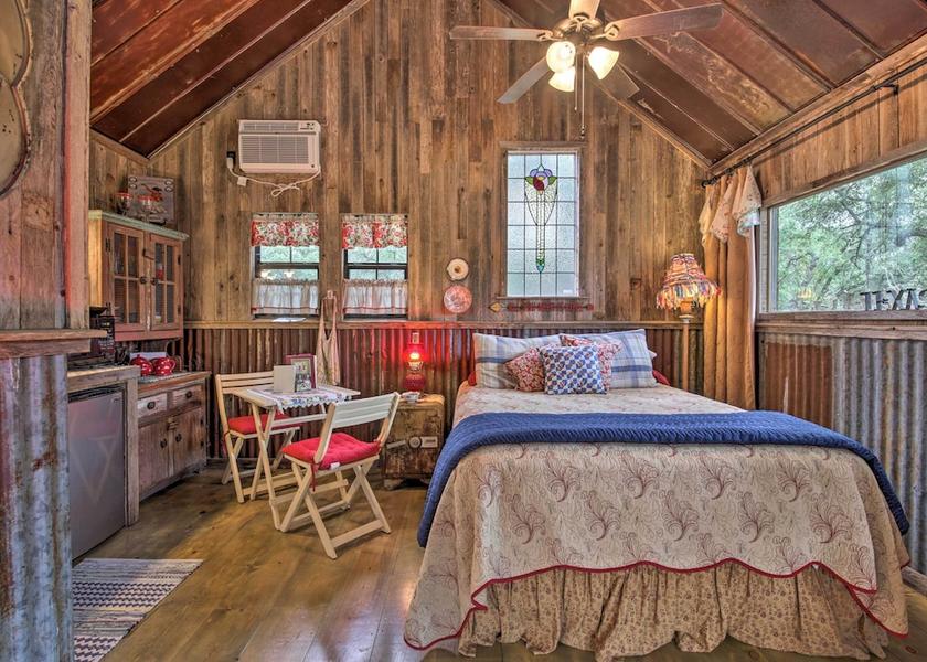 Texas Wimberley Interior Entrance