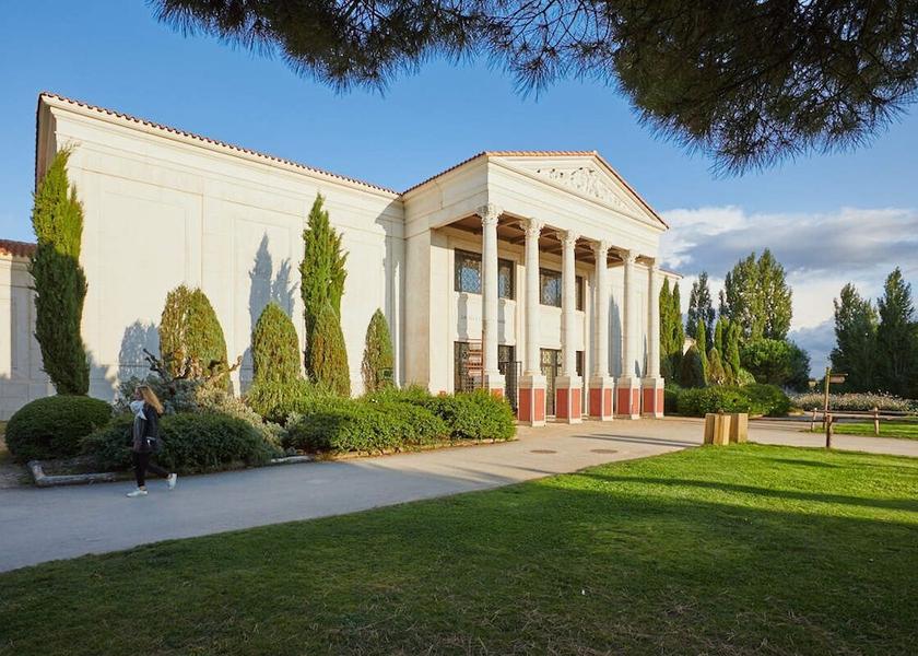 Pays de la Loire Les Epesses Facade