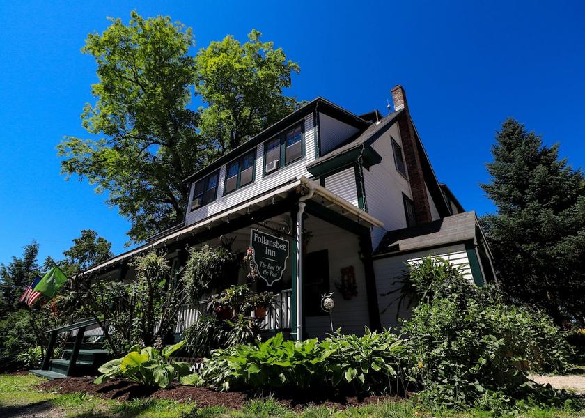New Hampshire North Sutton Porch