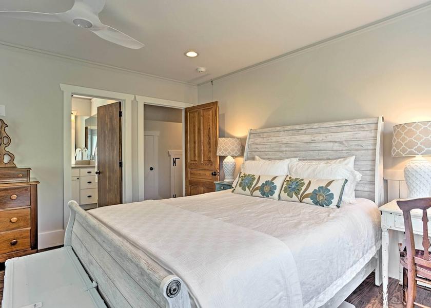 North Carolina Tryon Interior Entrance