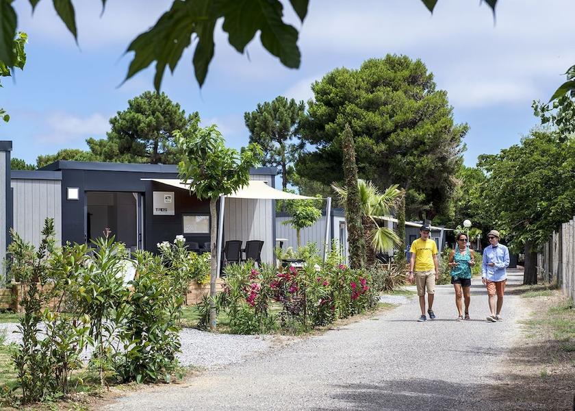 Occitanie Vendres Exterior Detail
