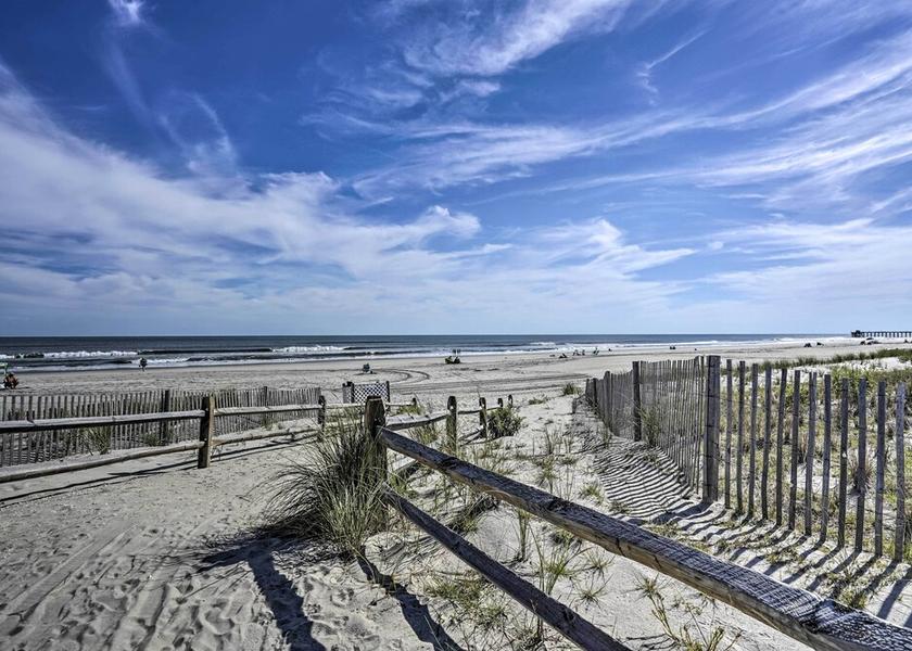 New Jersey Ventnor City Interior Entrance