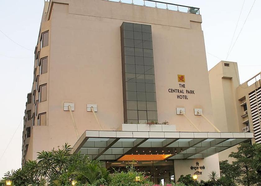 Maharashtra Pune Hotel Exterior