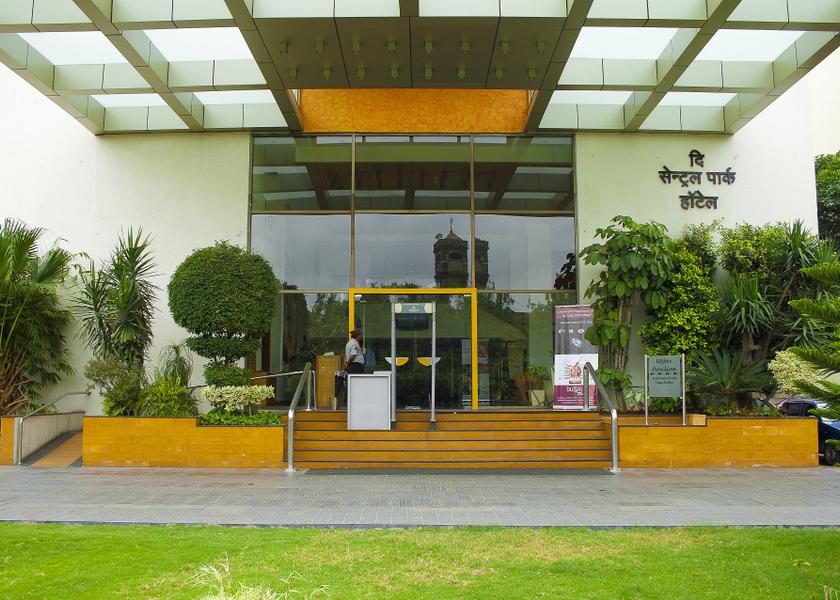 Maharashtra Pune Hotel Exterior