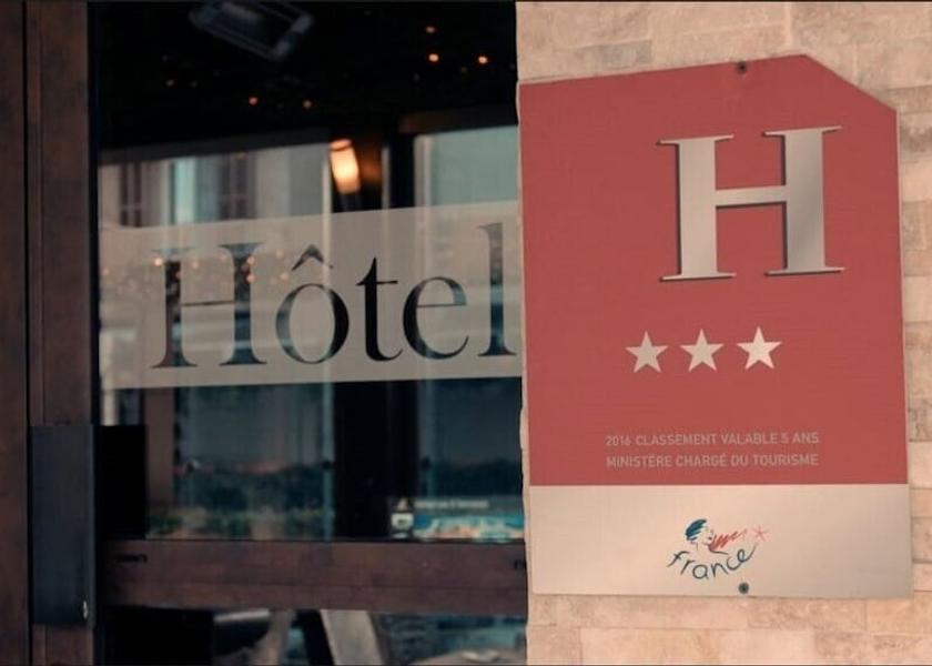 Corsica Sari-Solenzara Reception