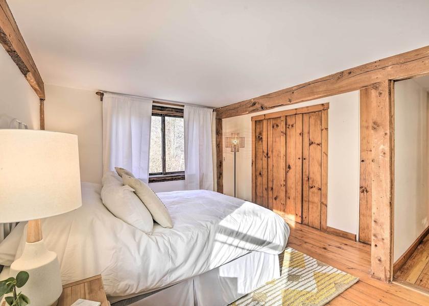 Vermont Waitsfield Interior Entrance