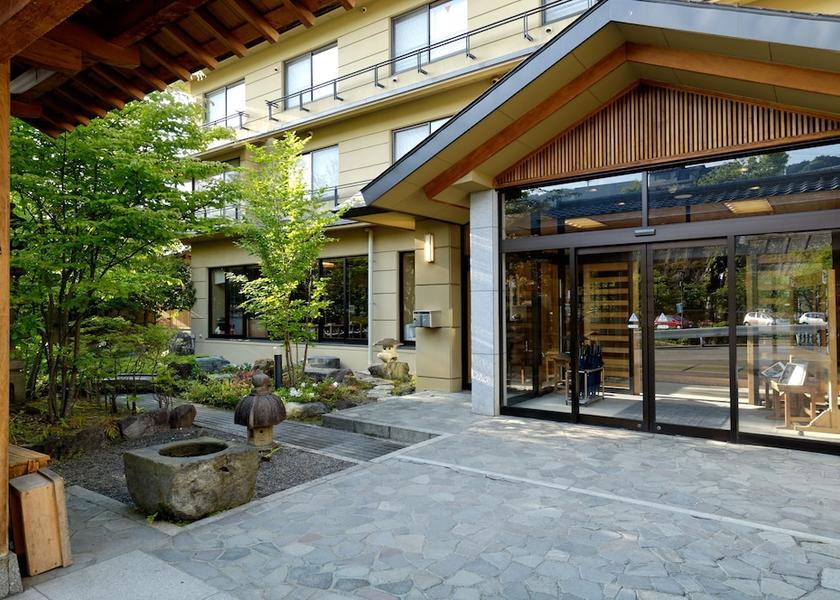 Nagano Yamanouchi Property entrance