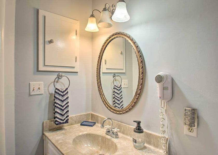 Virginia Nellysford Interior Entrance