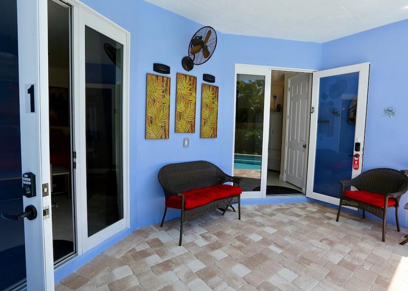 Florida Wilton Manors Property Grounds