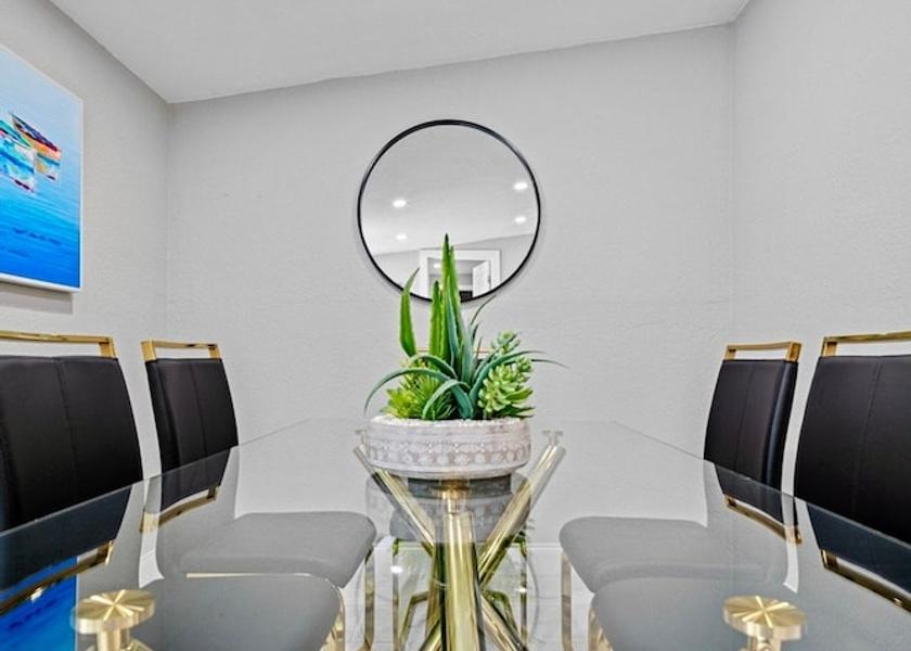 Florida Wilton Manors Room