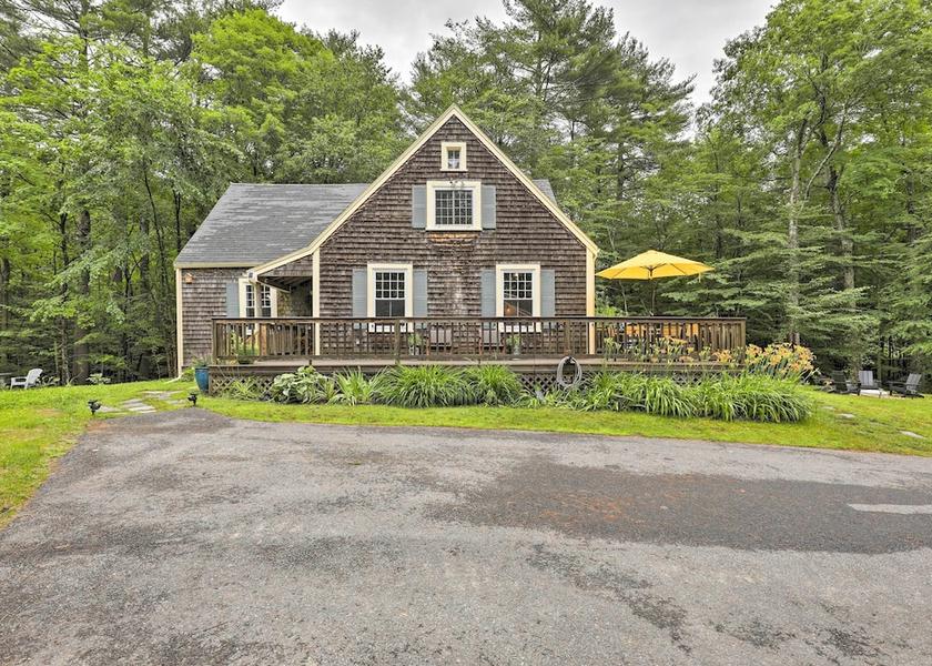 New Hampshire Jaffrey Interior Entrance