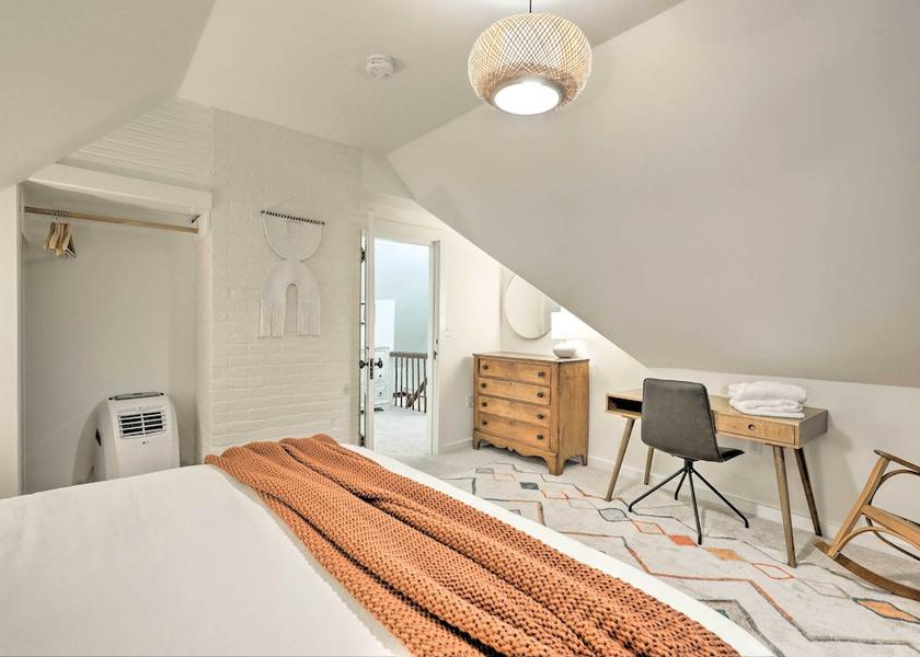 New Hampshire Jaffrey Interior Entrance