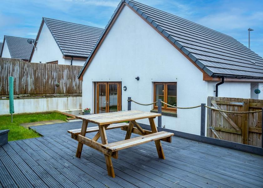 Wales Kilgetty Exterior Detail