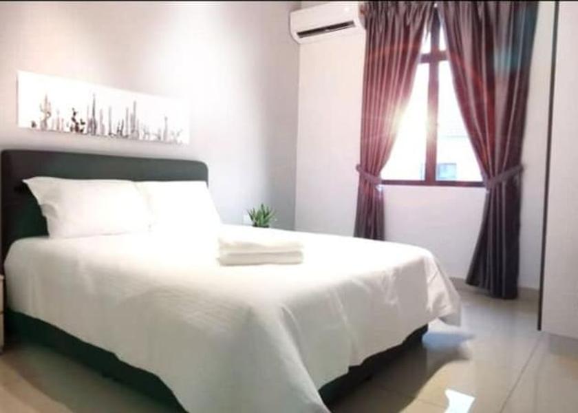 Johor Bandar Penawar Room