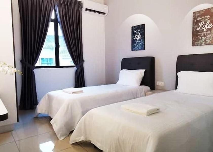 Johor Bandar Penawar Room