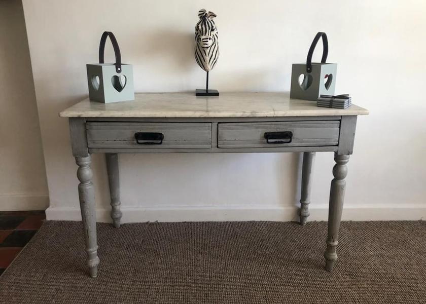 England Malpas Interior Entrance