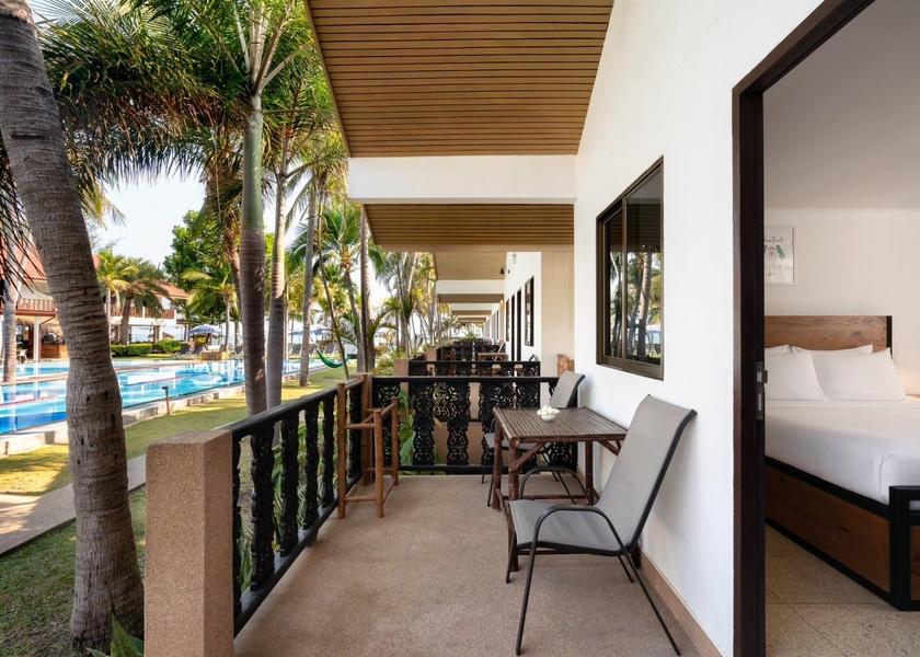 Prachuap Khiri Khan Sam Roi Yot Superior Bungalow - Pool View