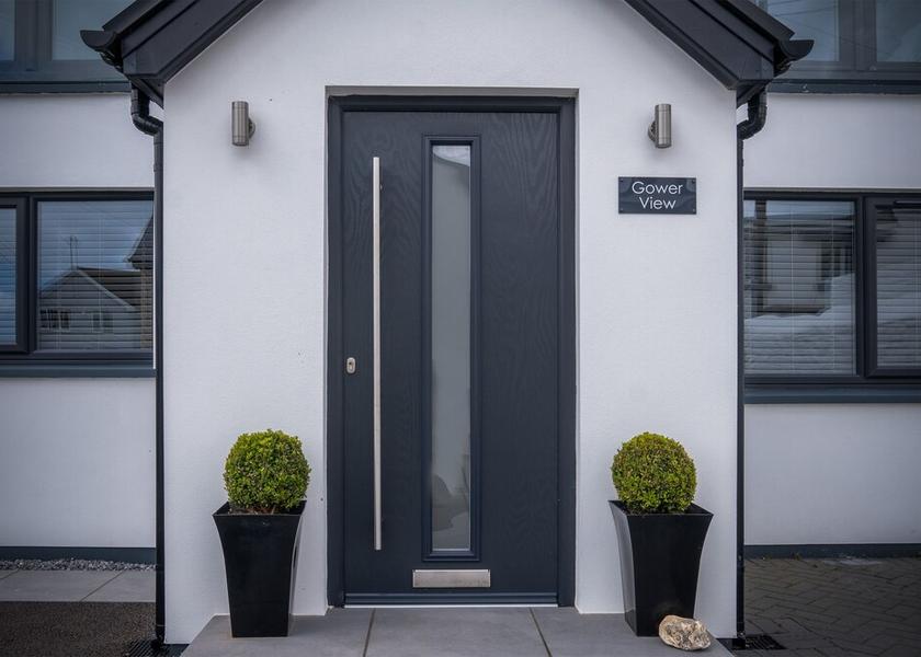 Wales Saundersfoot Facade