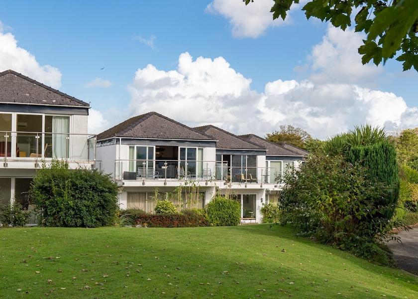 Wales Saundersfoot Room
