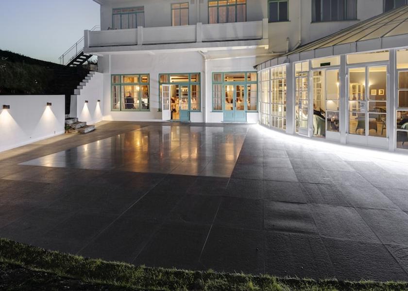 England Kingsbridge Exterior Detail