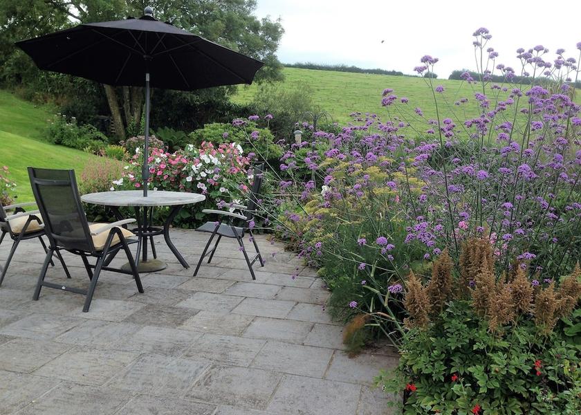 England Kingsbridge Exterior Detail