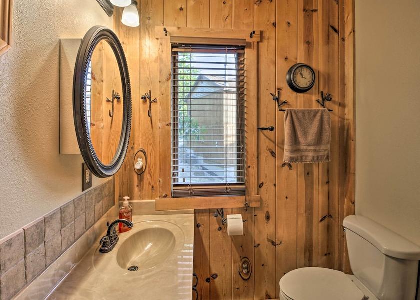 Missouri Blue Eye Interior Entrance