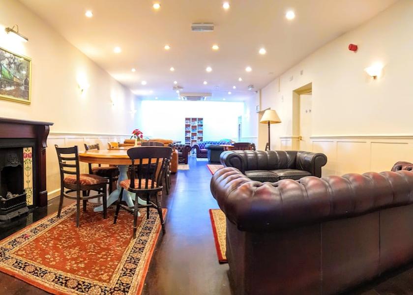 England South Brent Meeting Room