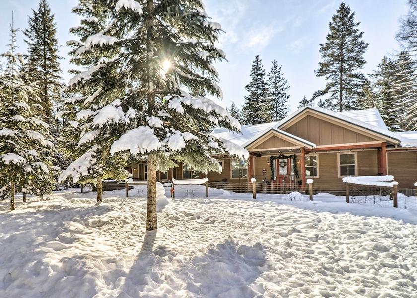 Montana Bigfork Interior Entrance