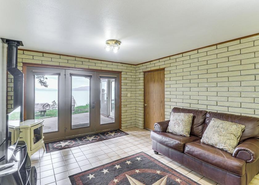 Montana Bigfork Interior Entrance