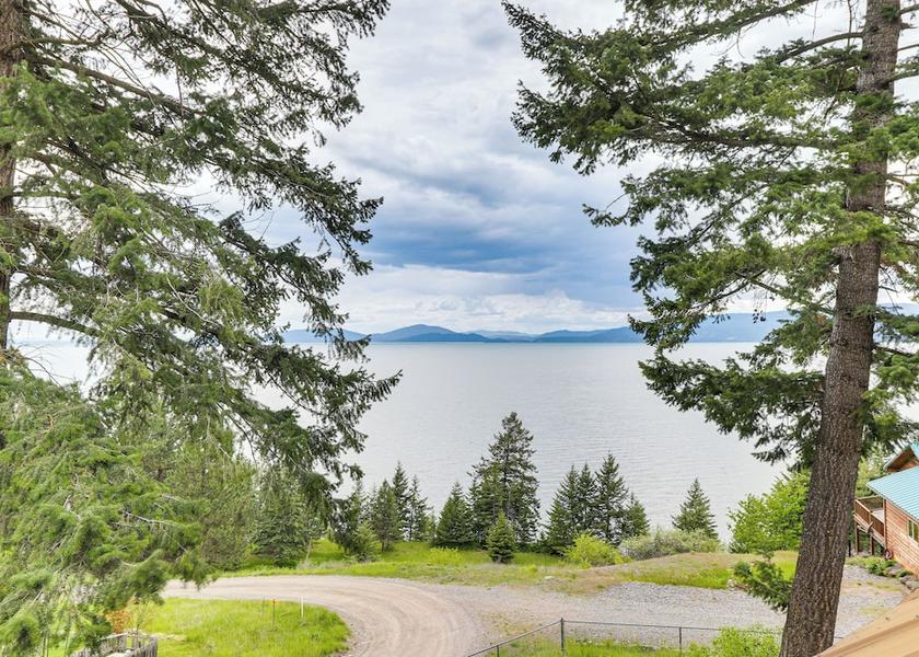 Montana Bigfork Interior Entrance