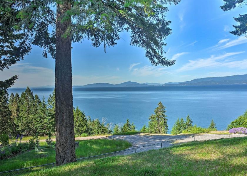 Montana Bigfork Interior Entrance