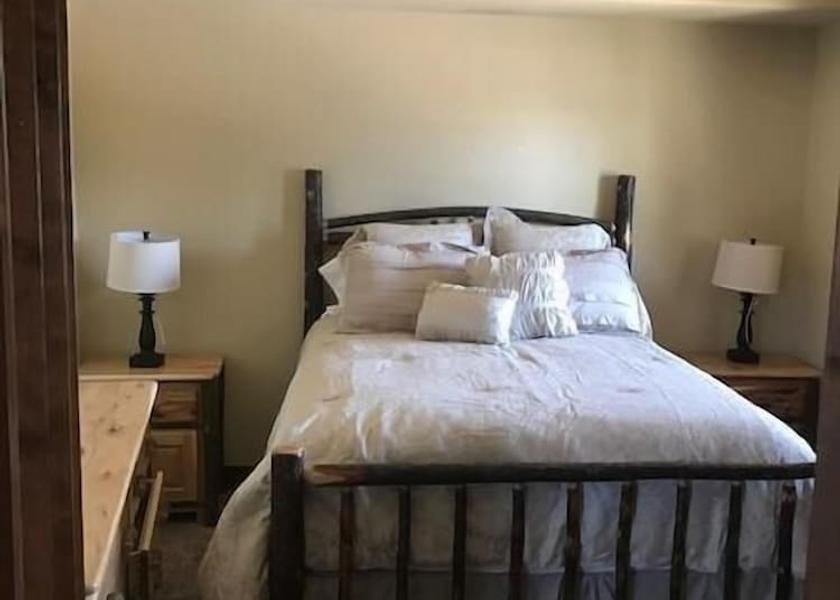 Montana Bigfork Room