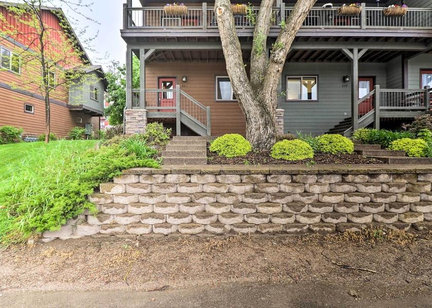 Montana Bigfork Interior Entrance