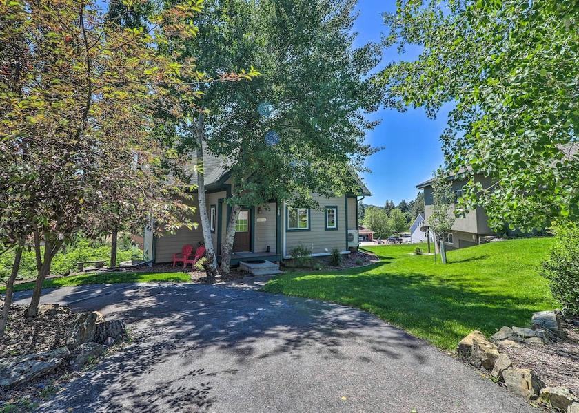 Montana Bigfork Interior Entrance
