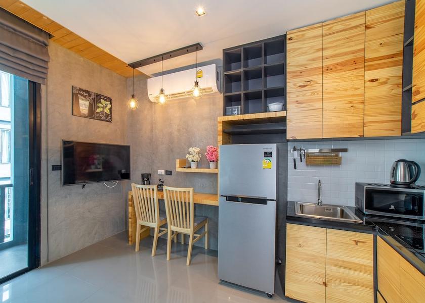 Phuket Province Rawai Room